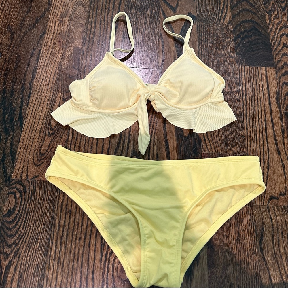 Yellow Xhilaration / Kona Sol Bikini Set